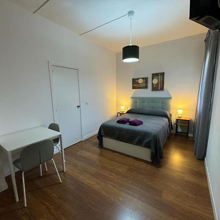 Habitaciones Magdalena Madrid Exterior photo