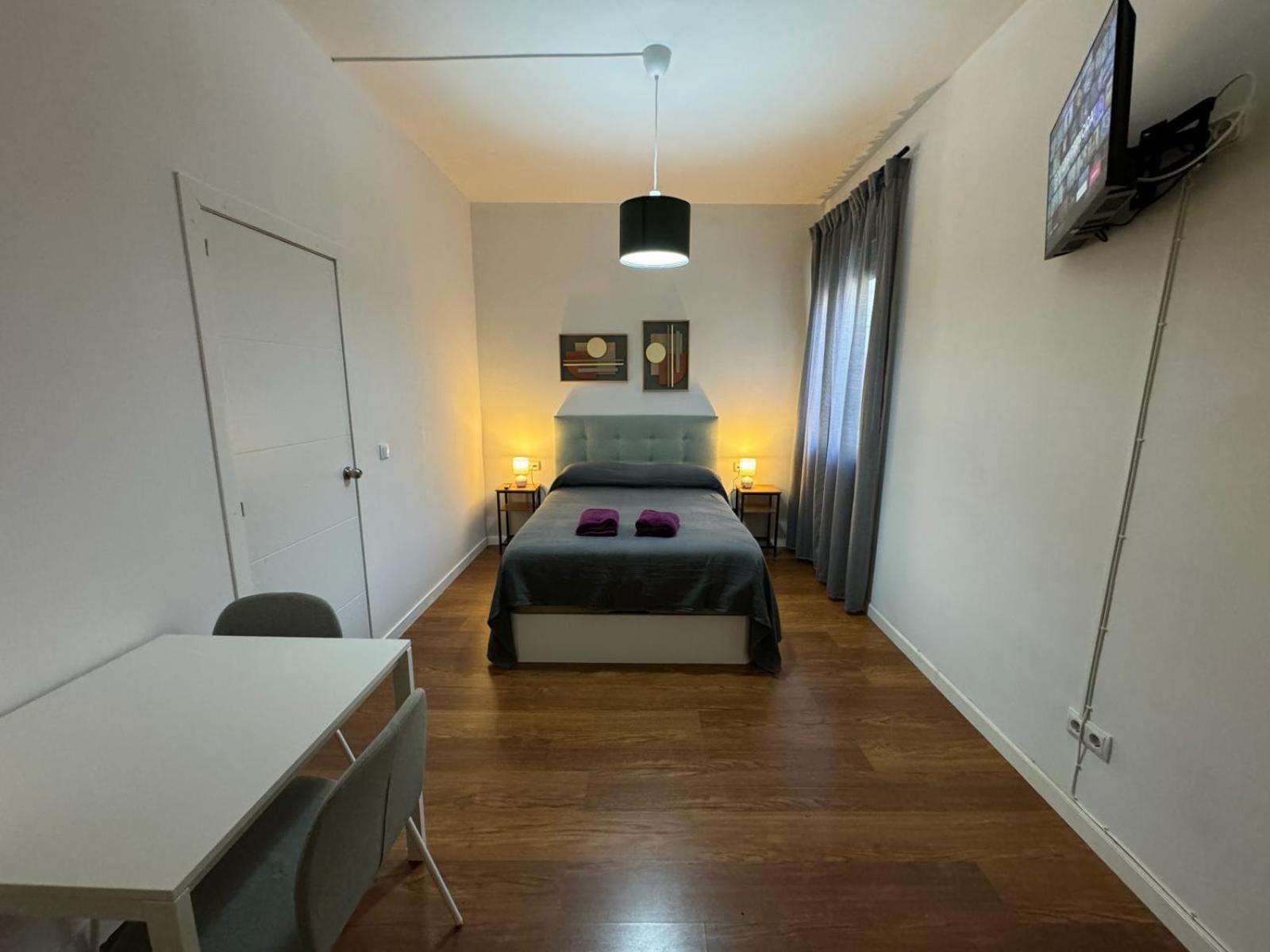 Habitaciones Magdalena Madrid Exterior photo