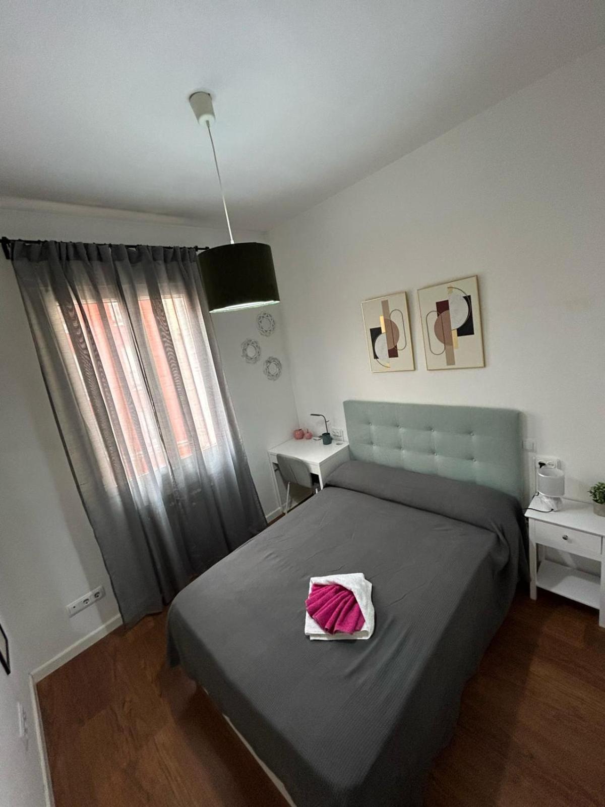 Habitaciones Magdalena Madrid Exterior photo
