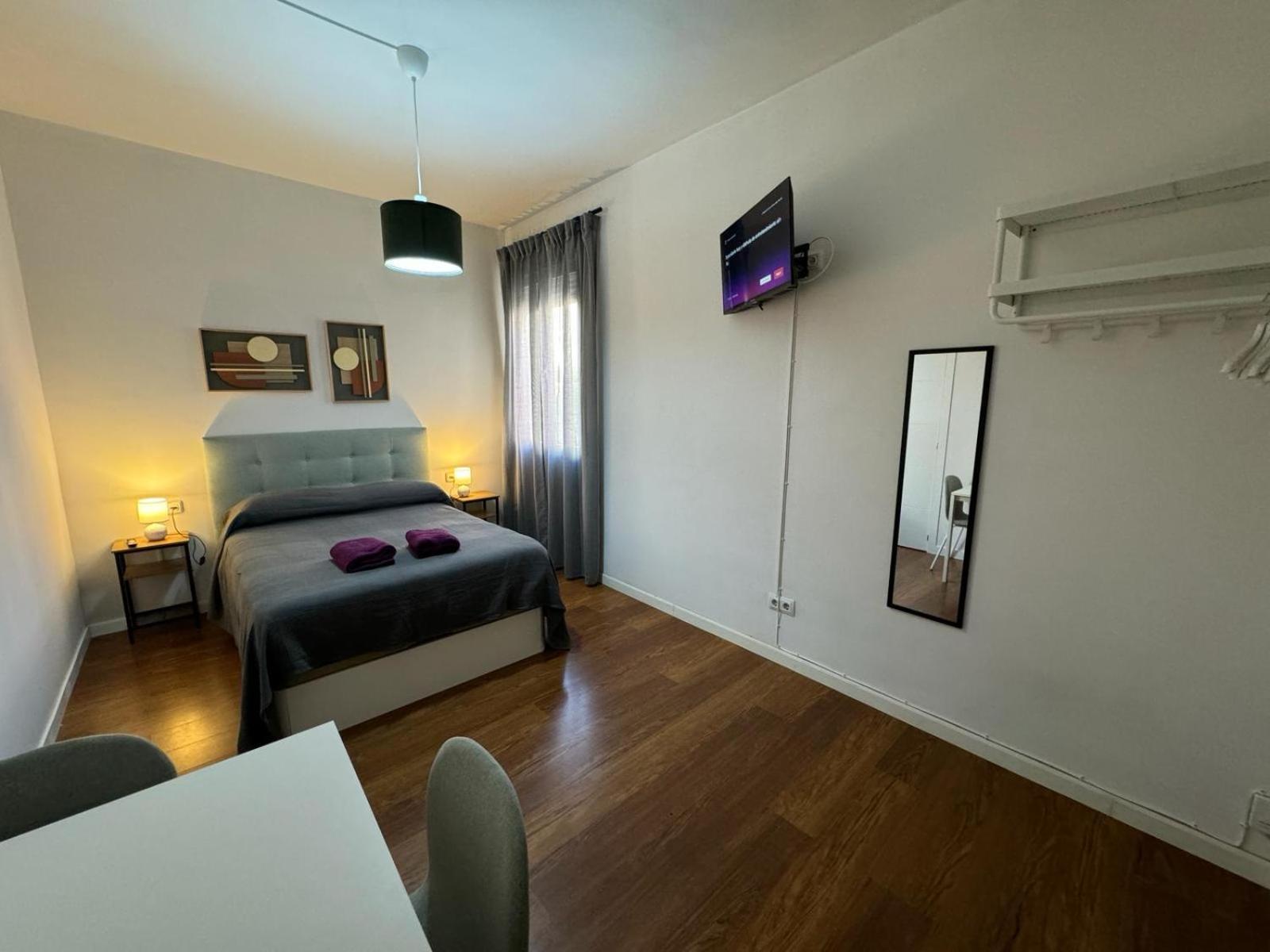 Habitaciones Magdalena Madrid Exterior photo