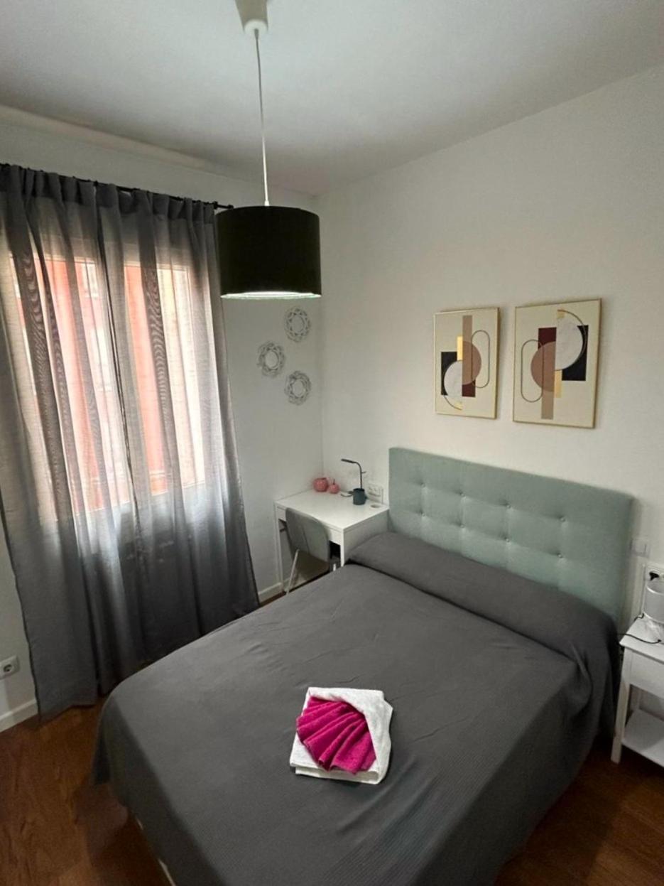 Habitaciones Magdalena Madrid Exterior photo